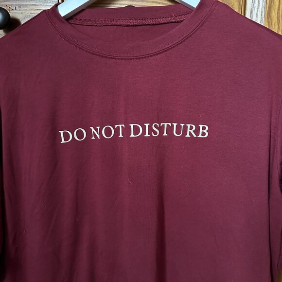 Dazy | Do Not Disturb Maroon T-Shirt | | Cream Writing | XL - Picture 3 of 6